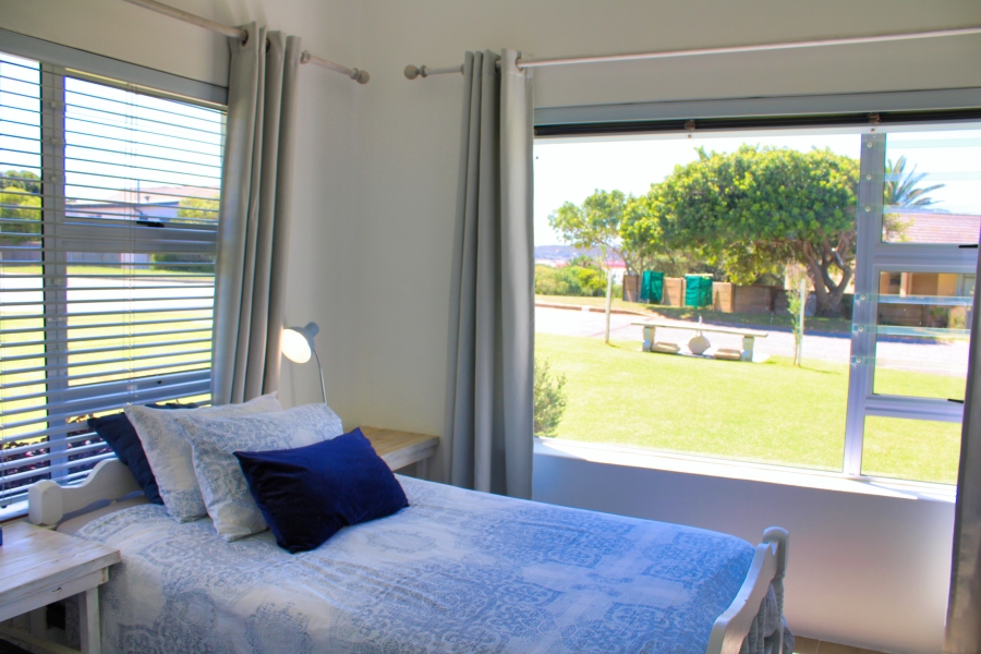 7 Bedroom Property for Sale in Stilbaai Wes Western Cape